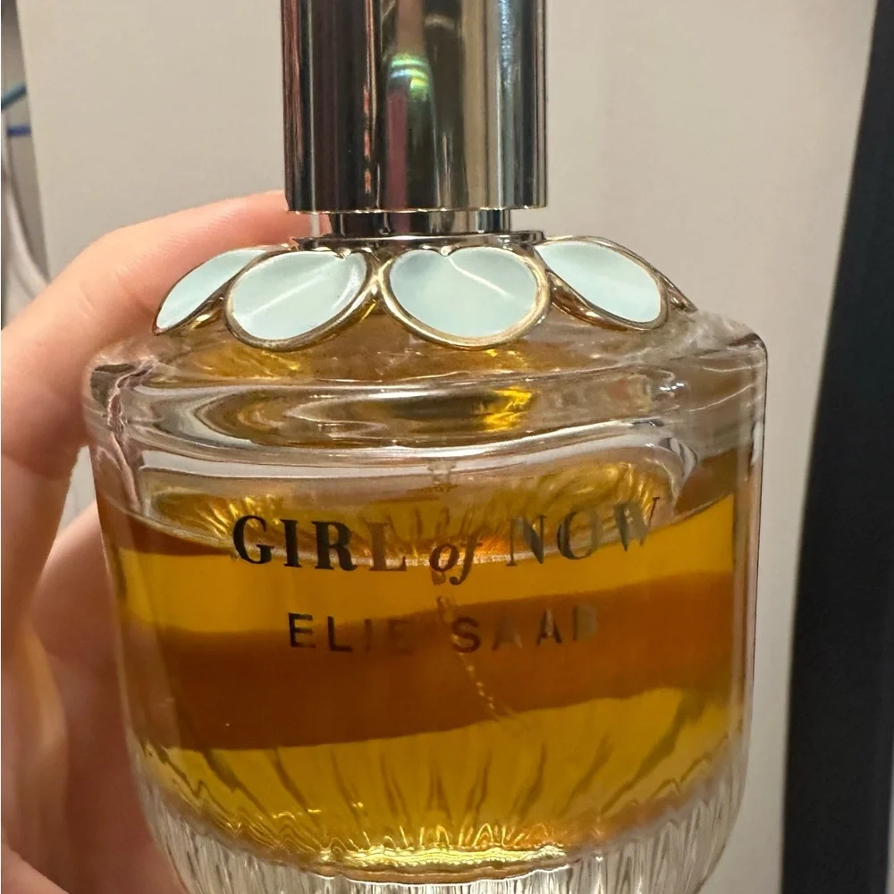 Elie Saab Girl of Now Fragrance 90ml - Picture 1 of 3